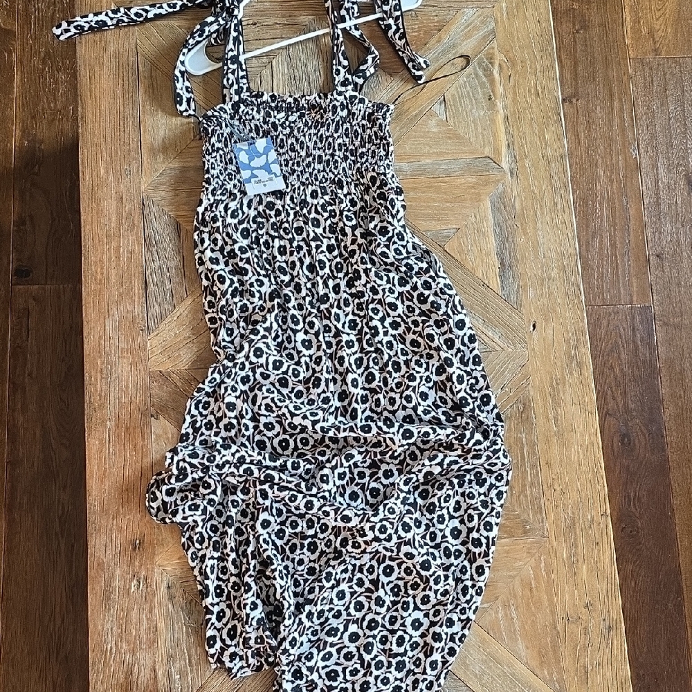 New DIANE VON FURSTENBERG shirred summer dress! Xs